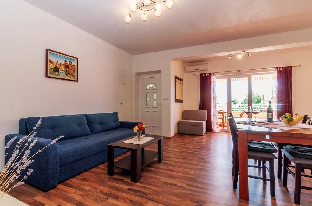 Apartments Jadranka プリヴラカ エクステリア 写真