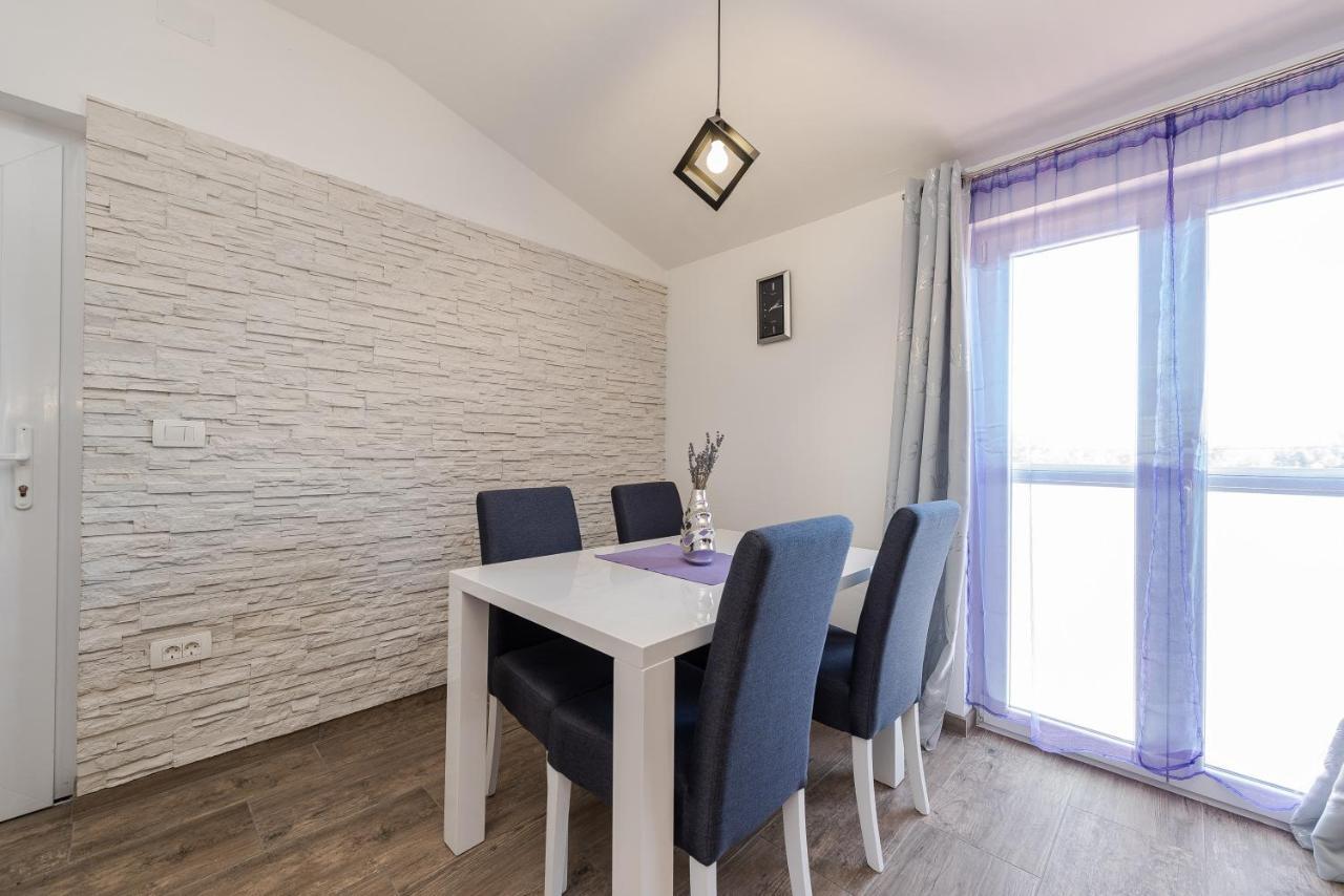 Apartments Jadranka プリヴラカ エクステリア 写真